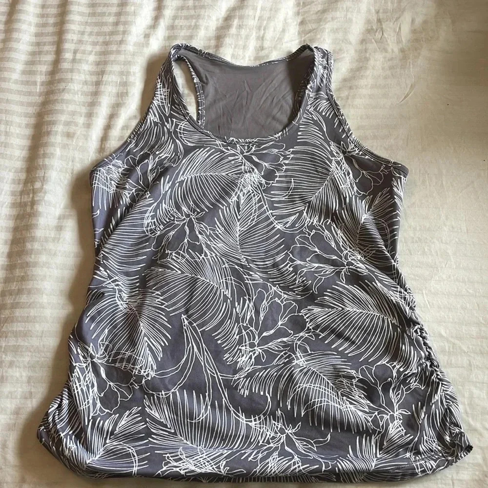 Gray Calia‎ Tank L